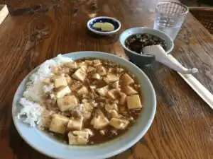 いー庄内ドットコム | 心満たす中華料理 香雅「麻婆飯」酒田市