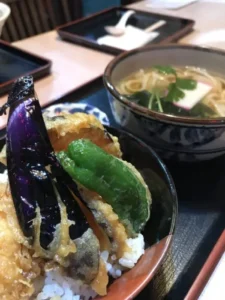 いー庄内ドットコム | 元気になる市天丼セット「うどん市 朝暘店」鶴岡市