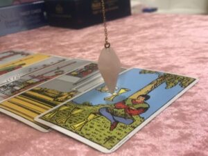 いー庄内ドットコム|珍しい マッサージ箇所は天然石ペンデュラムのダウジングで本格的に占う