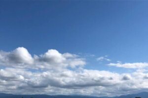 いー庄内ドットコム | 爽やかな青空が広がる 心落ち着く場所